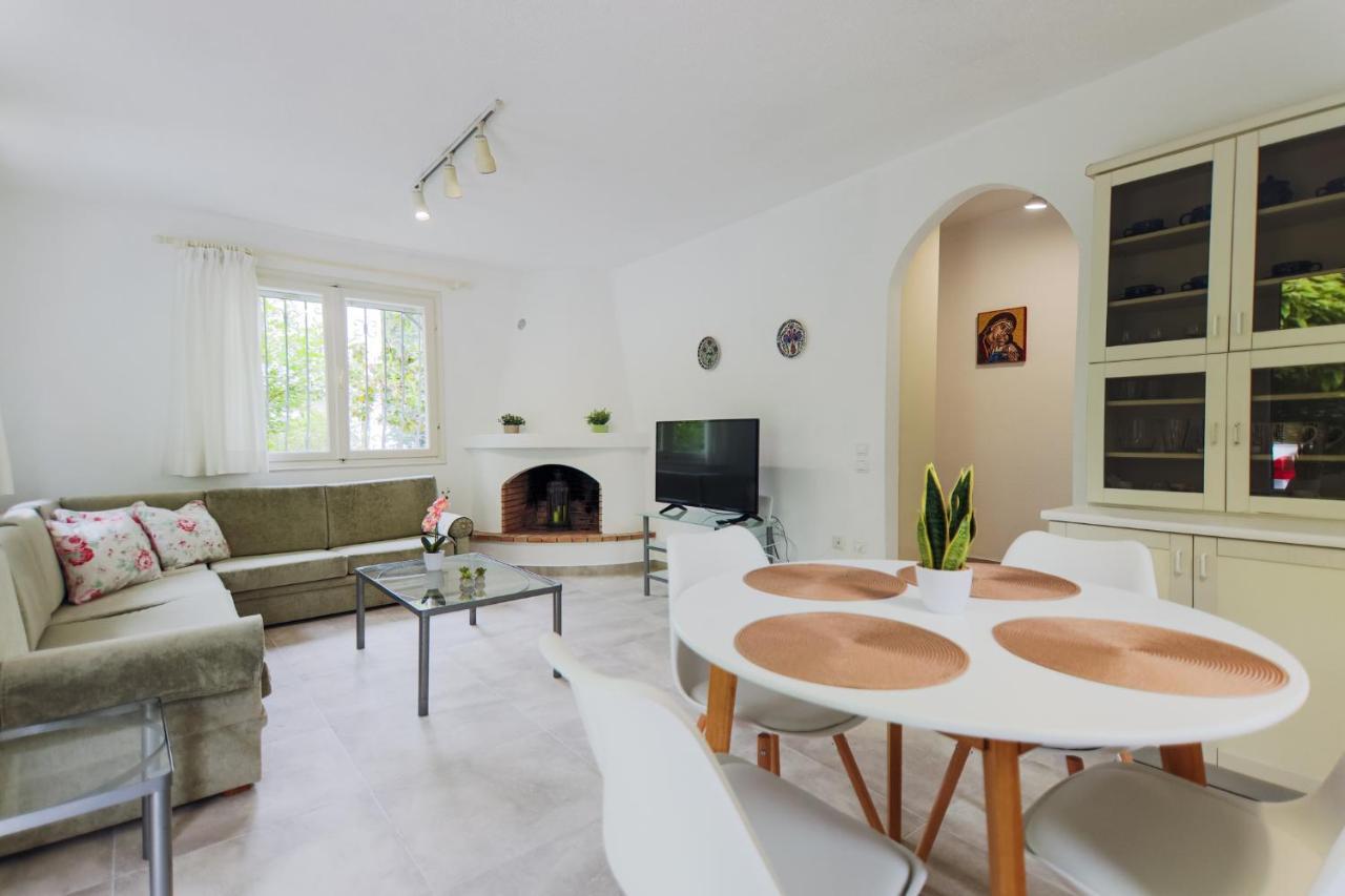 Zeusplace Seaside Private And Parking Holiday home